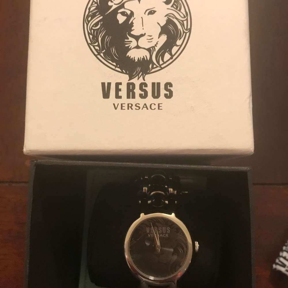 Versus by Versace Woman’s “Agadir” Watch